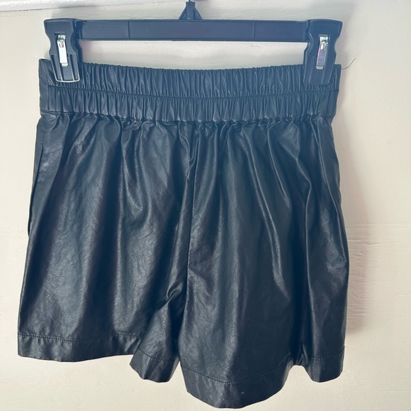 Tyler Boe Stevie Black High-Waist Faux Leather Shorts - Picture 5 of 6